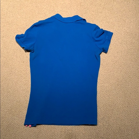 Three button polo. Buttons have pretty good detail - Picture 3 of 3